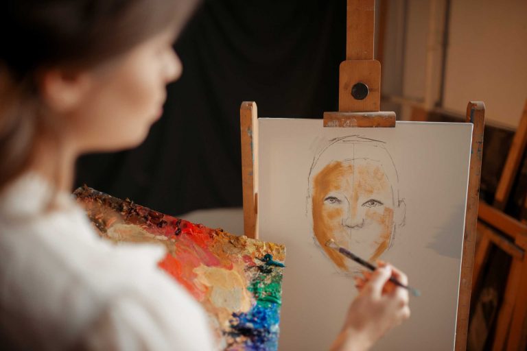 Painting Faces, Connecting Souls: The Emotional Side of Portraiture